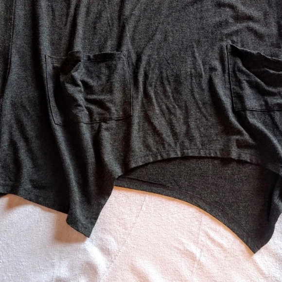 Grace Asymetrical Tunic - Picture 3 of 7